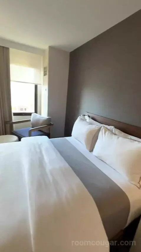 Deluxe, Guest Room, 2 Double, City View, Balcony bed picture #10