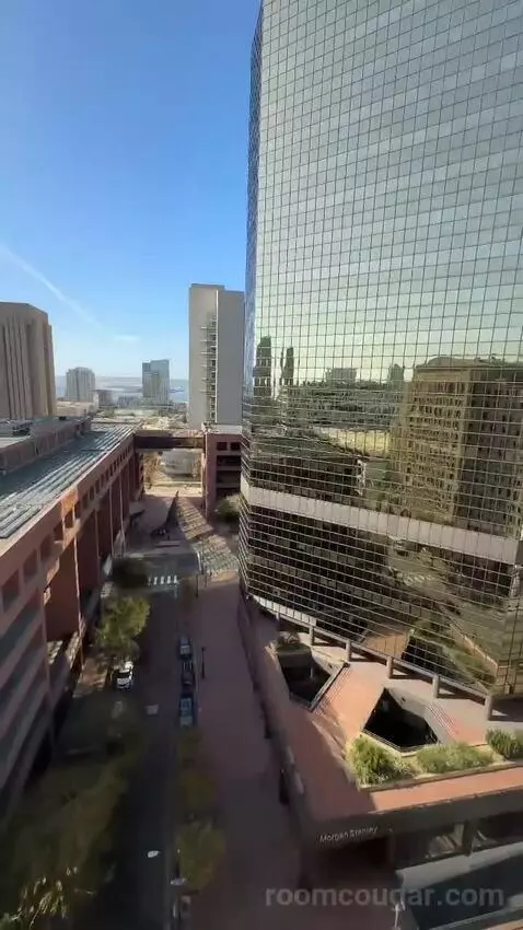 Deluxe, Guest Room, 2 Double, City View, Balcony view picture #2