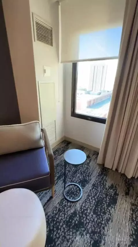 Deluxe Guest Room, 1 King, City View bed picture #12