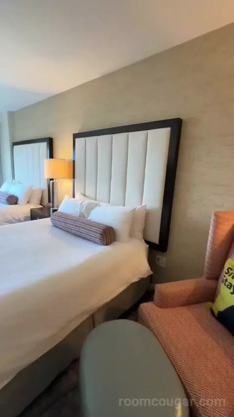 Premium Room, 2 Queen, Sunset View (#1126) bed picture #6