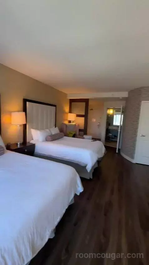 Premium Room, 2 Queen, Sunset View (#1126) bed picture #9