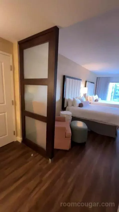 Queen Room with Two Queen Beds (#504) bed picture #2