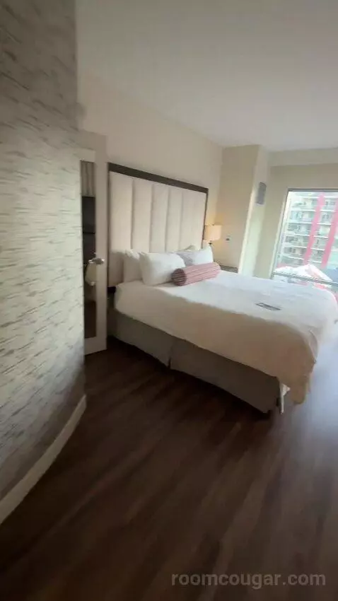 King Room with Petco Park View (#514) bed picture #3