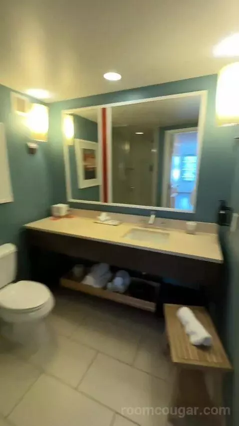 Premium Queen Room with Two Queen Beds and Village View (#804) bathroom picture #3