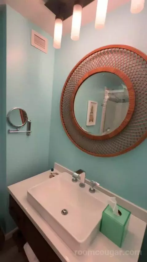 Standard Queen Two Queen Beds (#520) bathroom picture #3
