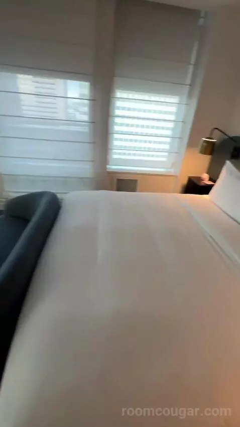 Premium King Room with Balcony and City View (#1805) bed picture #10