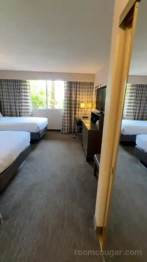 Standard Double Room with Two Double Beds (#115) view picture #6