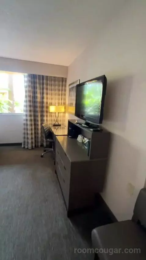 Standard Double Room with Two Double Beds (#115) bed picture #3