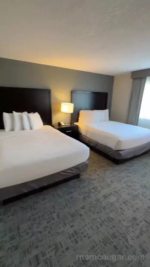 gogotravelwithjosh's review preview (Best Western Inn & Suites San Diego Zoo -SeaWorld Area)