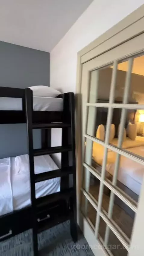 King Suite with Bunk Bed (#372) bed picture #5