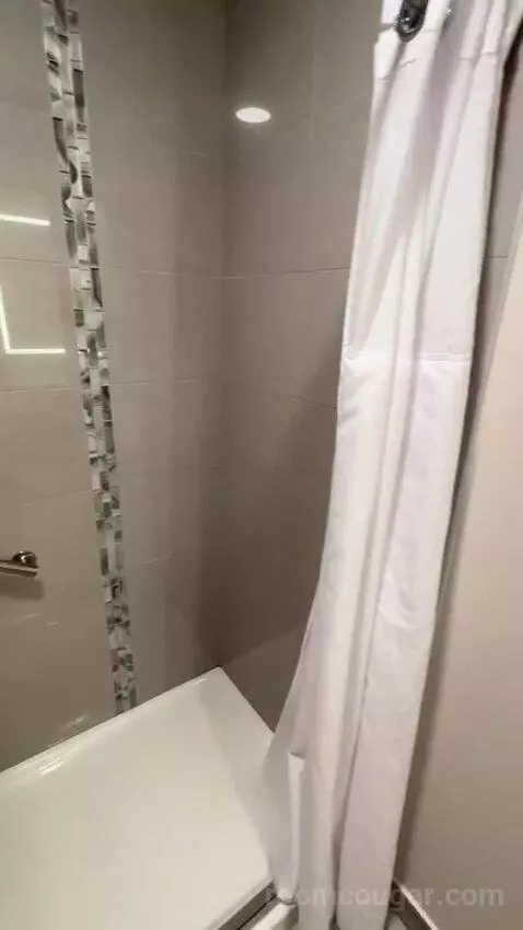 2 Queen Beds (#132) bathroom picture #10