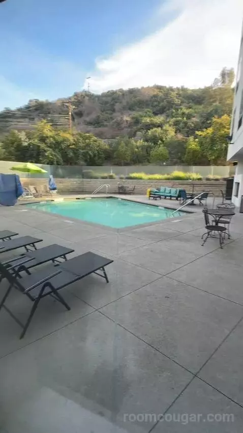 King Room (#127) view picture #1