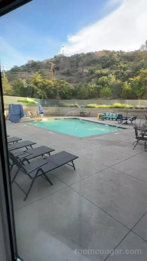 King Room (#127) view picture #3