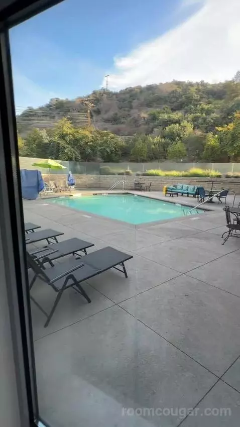 King Room (#127) view picture #4