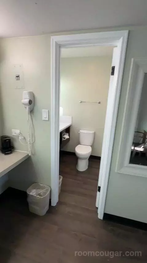 Queen Room with Two Queen Beds (#119) bathroom picture #1