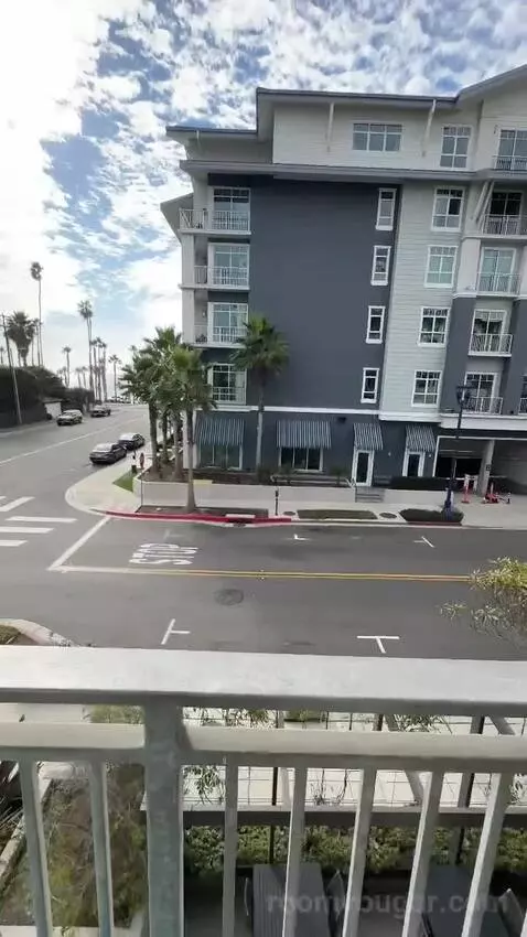 2 Quee, Balcony, Partial Ocean View (#208) view picture #5