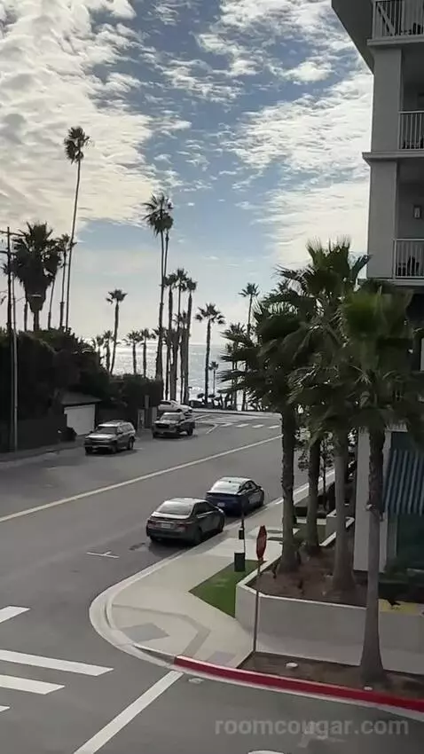 2 Quee, Balcony, Partial Ocean View (#208) view picture #9