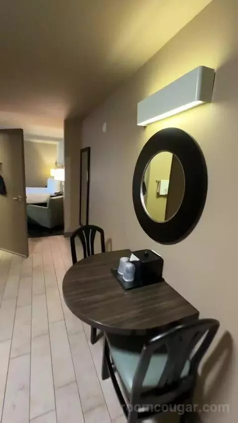 King Room with Kitchenette (#244) bed picture #2