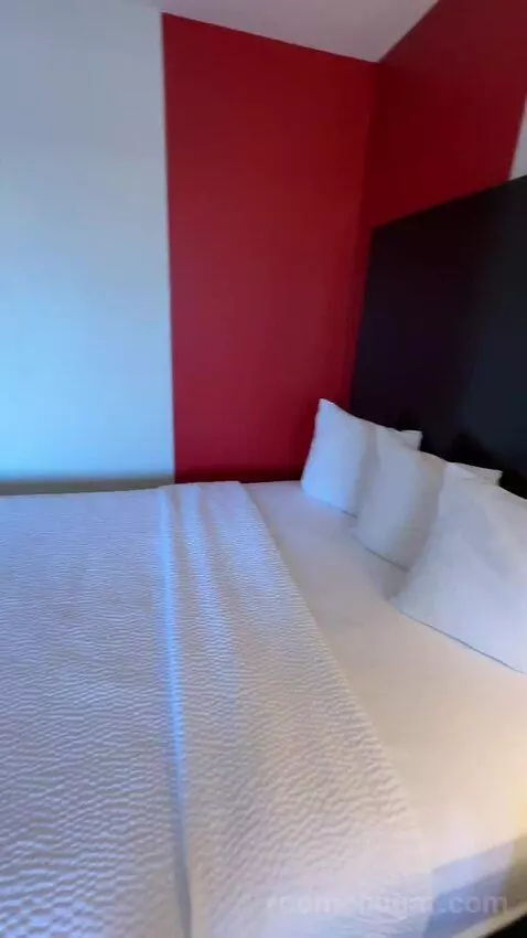 Queen Room with Two Queen Beds (#113) picture #8