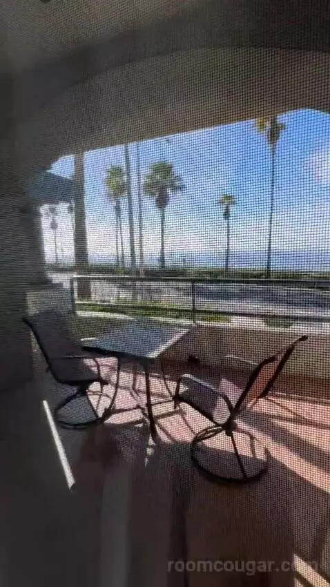 Queen Room with Ocean View (#104) view picture #2