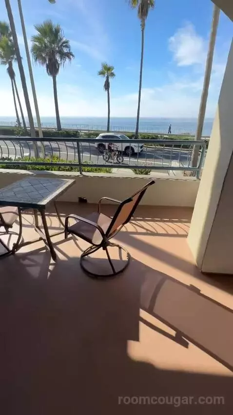 Queen Room with Ocean View (#104) view picture #4