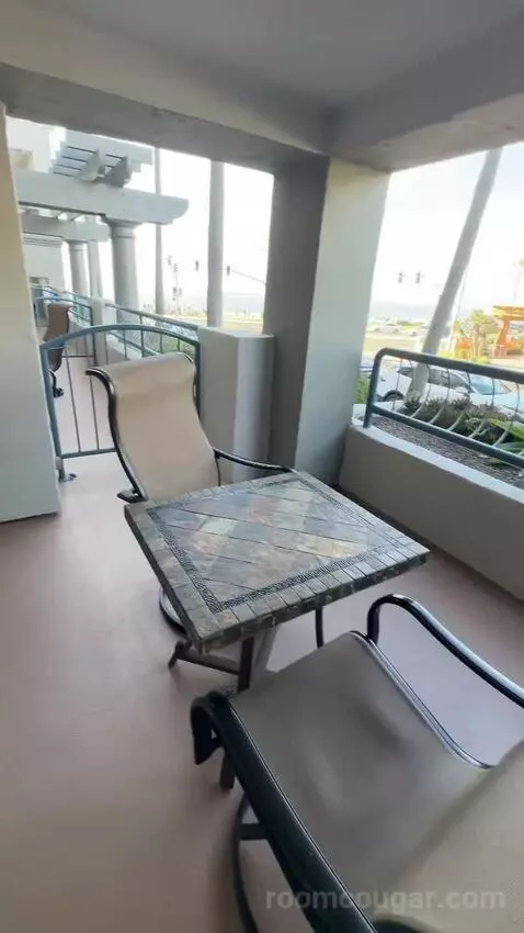 King Room with Partial Ocean View (#123) view picture #1