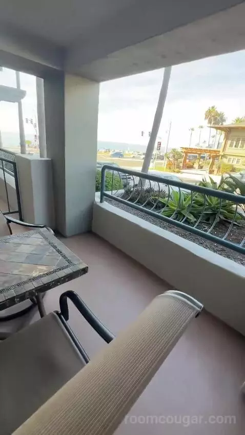 King Room with Partial Ocean View (#123) view picture #8