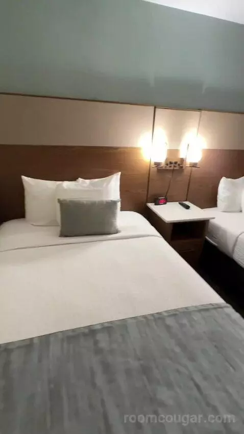 One-Bedroom Suite with Two Double Beds (#101) bed picture #8