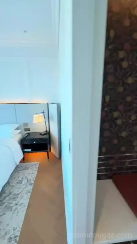King Room with River View (#1209) bed picture #7