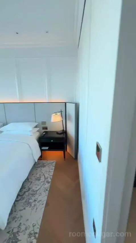 King Room with River View (#1209) bed picture #9