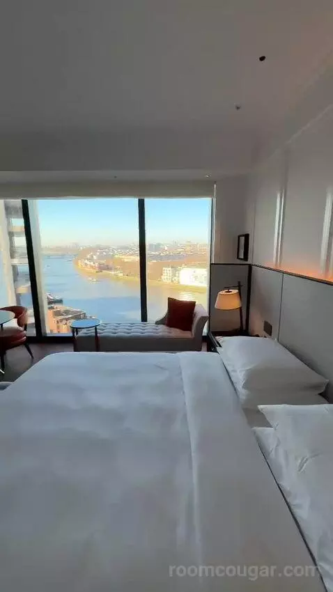 King Room with River View (#1209) bed picture #12