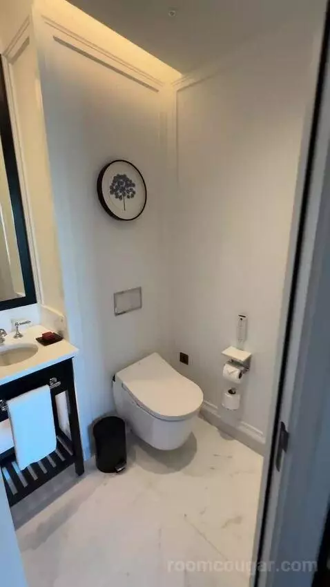 Twin Room bathroom picture #6