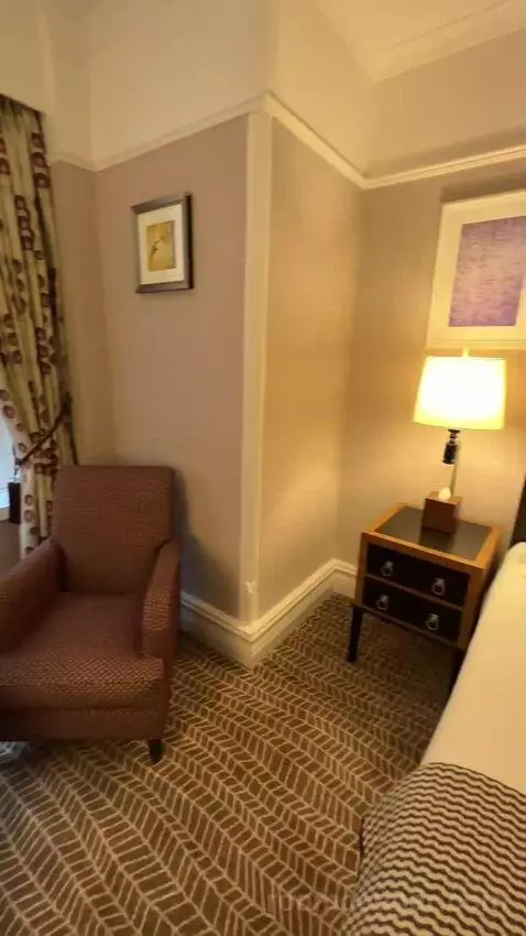 Executive, Larger Guest Room, 1 King (#342) bed picture #8