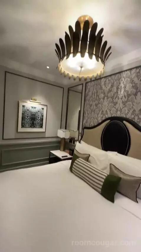 Garden Suite bed picture #9