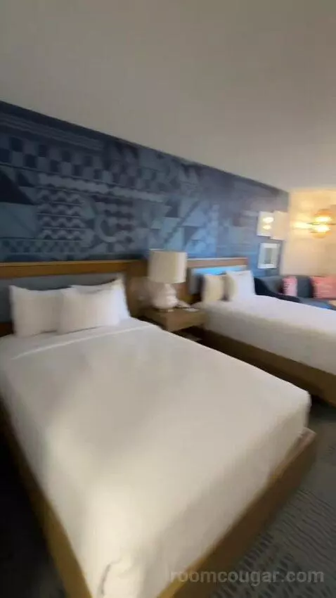 2 Double Beds, Waikiki View (#1516) bed picture #2