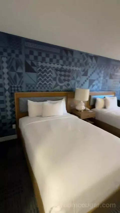 2 Double Beds, Waikiki View (#1516) bed picture #4