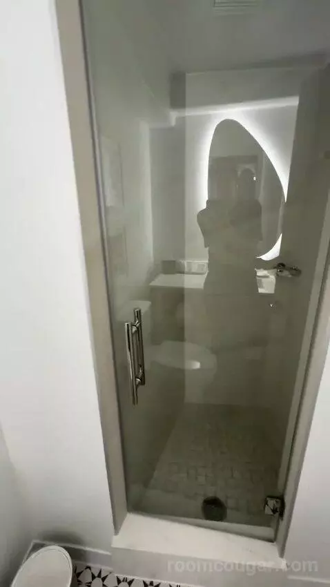 2 Double Beds, Waikiki View (#1516) bathroom picture #5