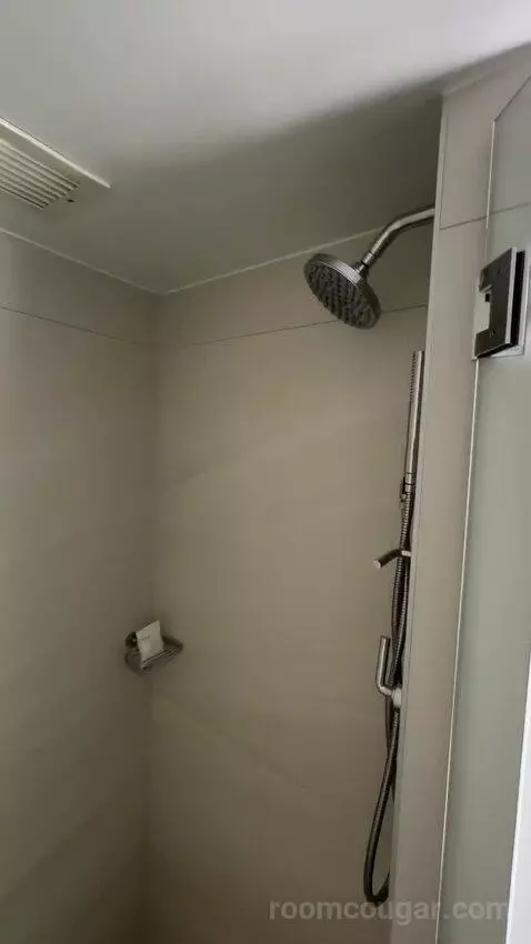 Studio, 1 Queen Bed (#1524) bathroom picture #6