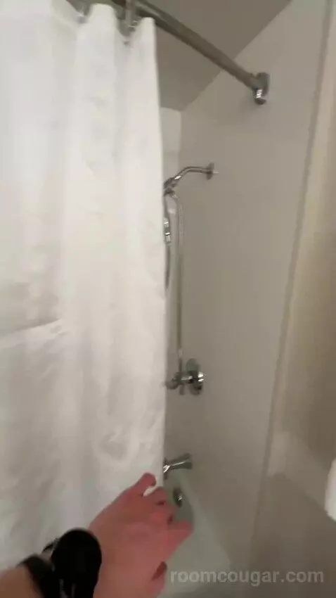 Tower Ocean Double, Guest Room, 2 Double, Ocean View (#1948) bathroom picture #9
