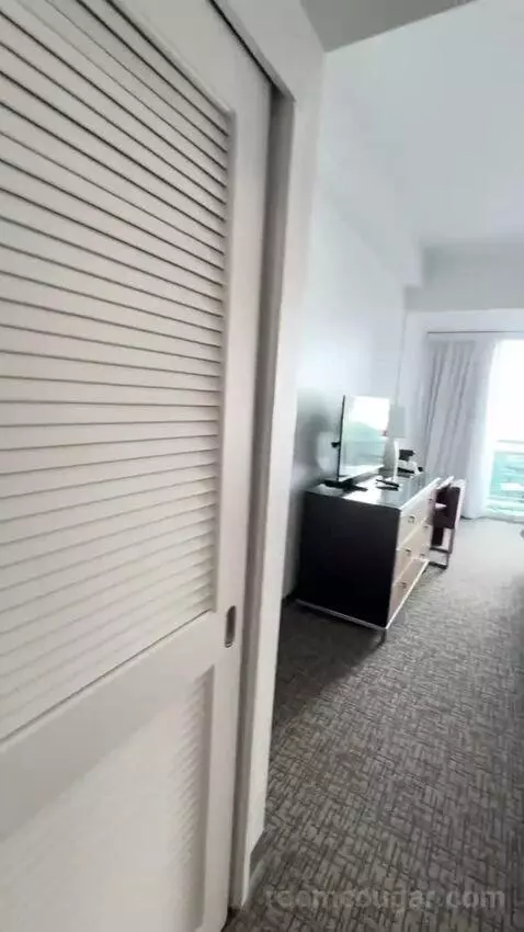Princess Ocean Double, Guest Room, 2 Double, Ocean View (#1030) bed picture #5