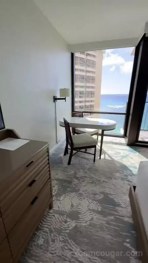 Deluxe Ocean View (With one Kin) picture #3