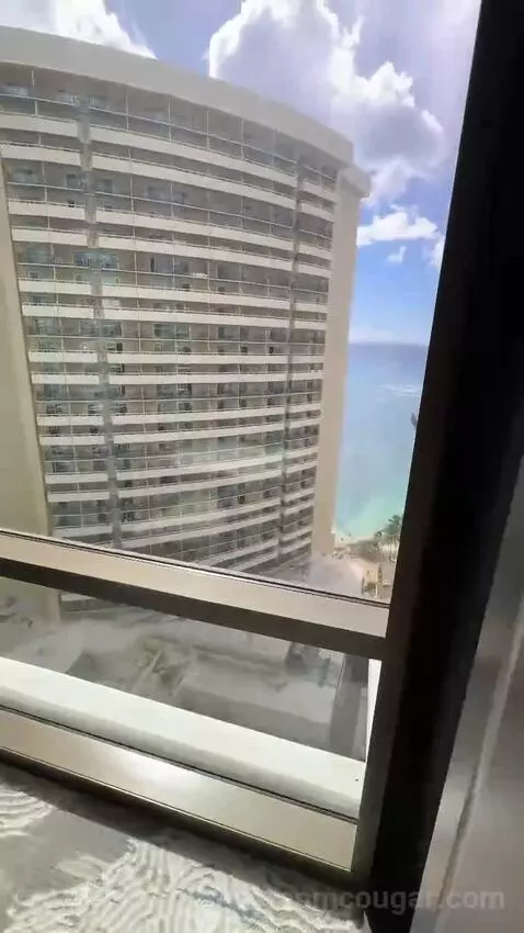 Deluxe Ocean View (With one Kin) view picture #5