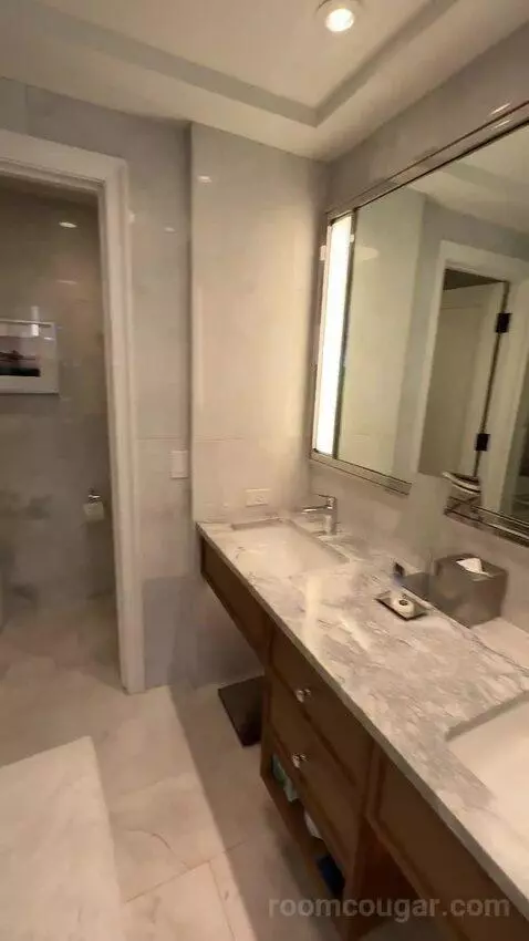 Ocean Suite (#2204) bathroom picture #3