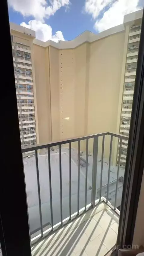 Standard Waikiki (#1916) view picture #3