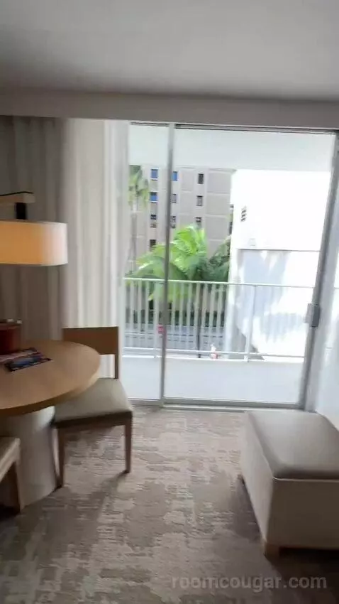 Standard King Room (#301) view picture #3