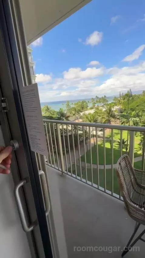 Pacific Tower Ocean View 2 Queen Beds (#828) view picture #2