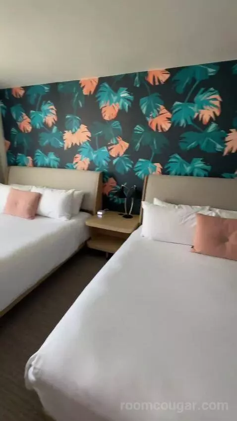 Deluxe Room, 2 King Beds, Balcony (#1413) bed picture #1