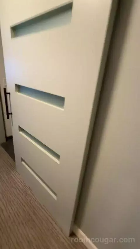 Deluxe Room, 1 King Bed, Balcony (#1409) picture #2