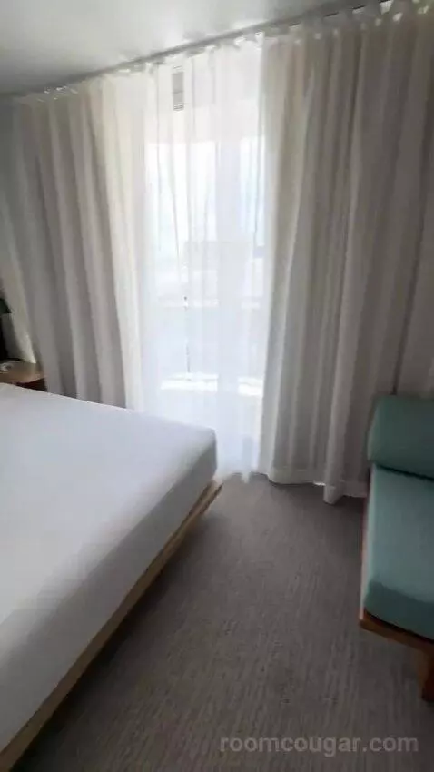 Junior Suite, 1 King Bed, Twin Day Bed, Double Balcony (#1501) bed picture #8