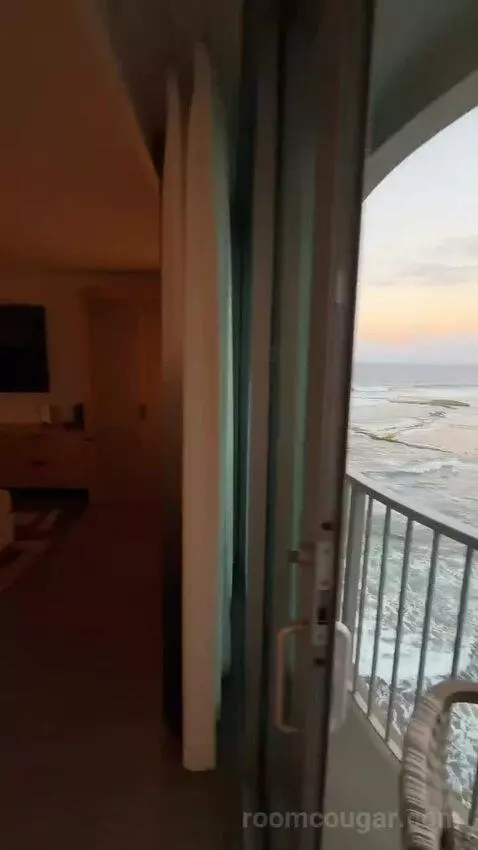 Ocean Front Suite, Suite, 1 King, Sofa Bed (#457) view picture #12